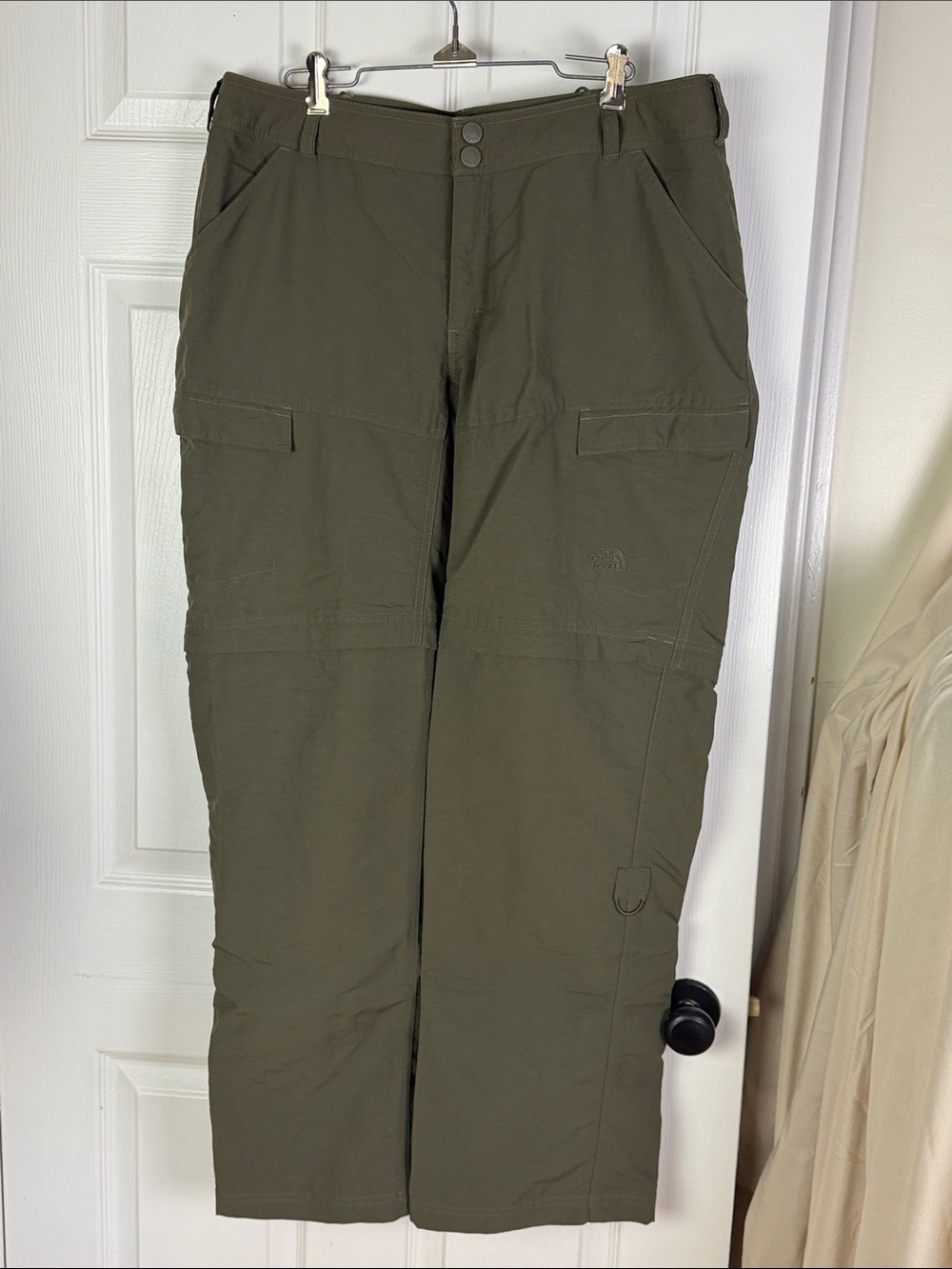 The North Face women’s paramount convertible pants size 14